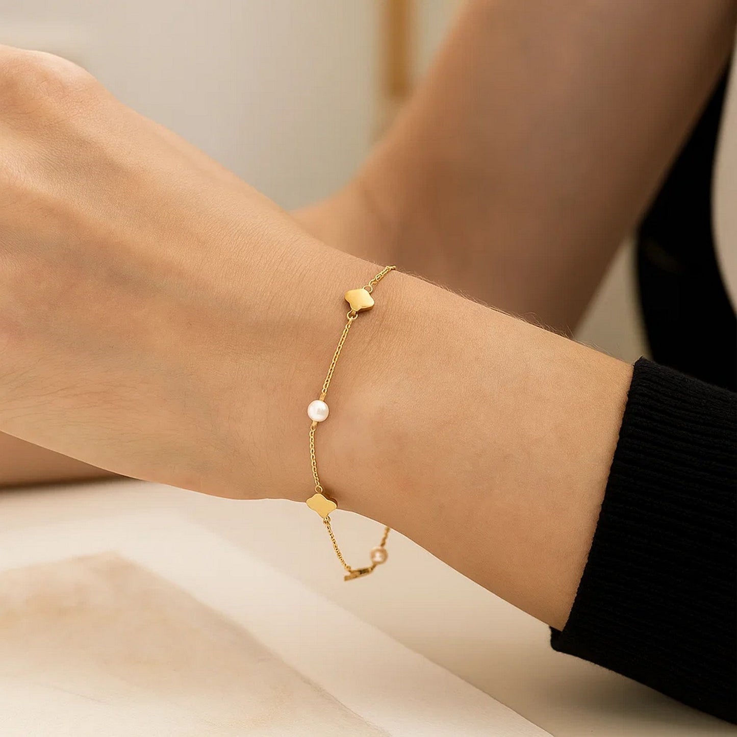 Clover - 14k Yellow Gold Clover & Pearl Bracelet