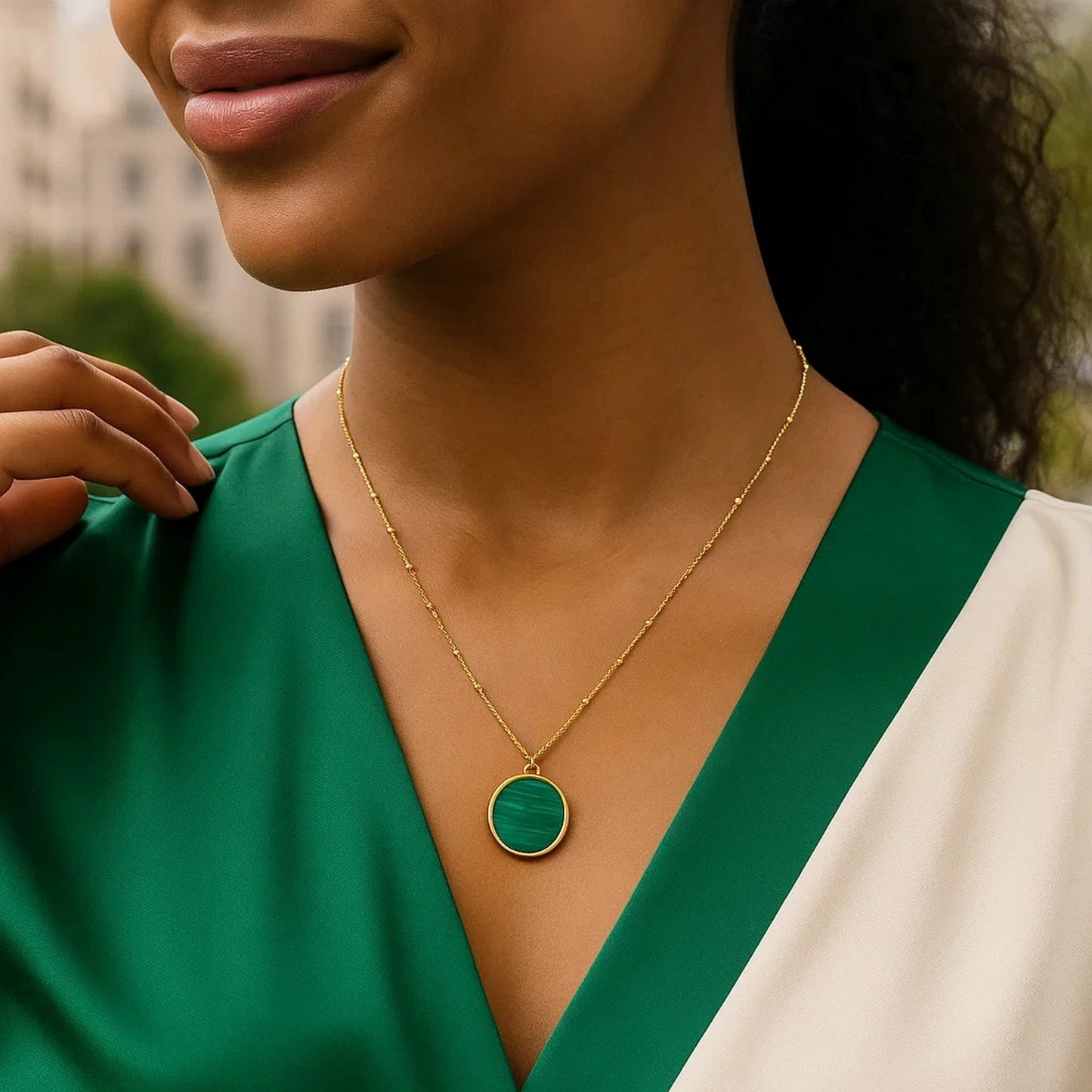 Malachite Inlay 14K Yellow Gold Malachite Inlay Circle Necklace